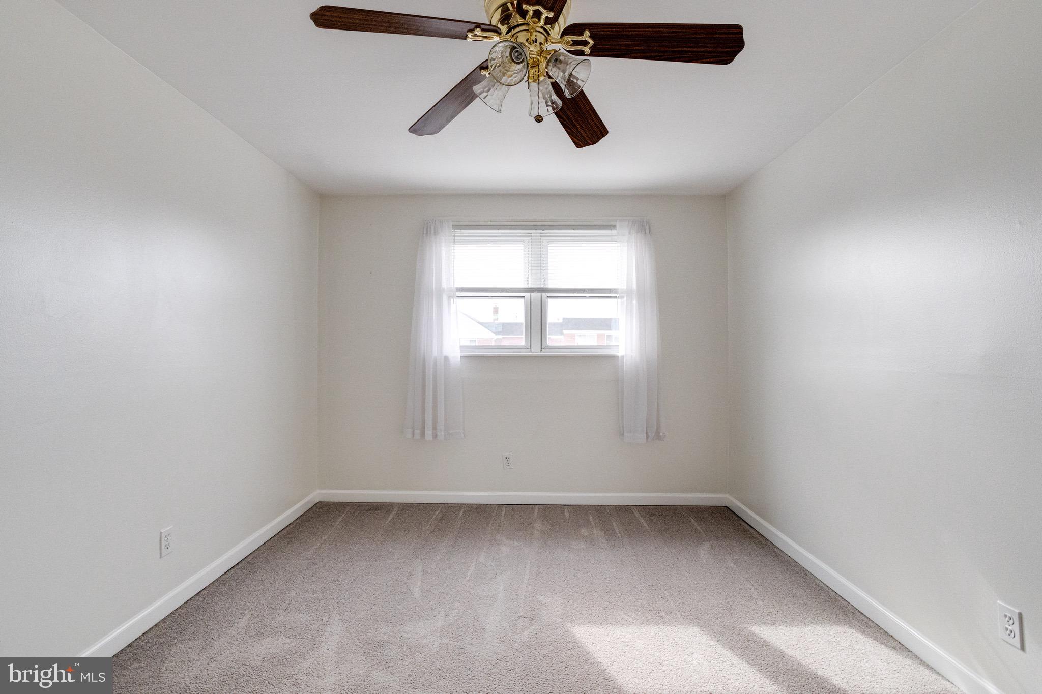 7852 Kentley Road Baltimore, MD 21222 - Photo 23 of 54