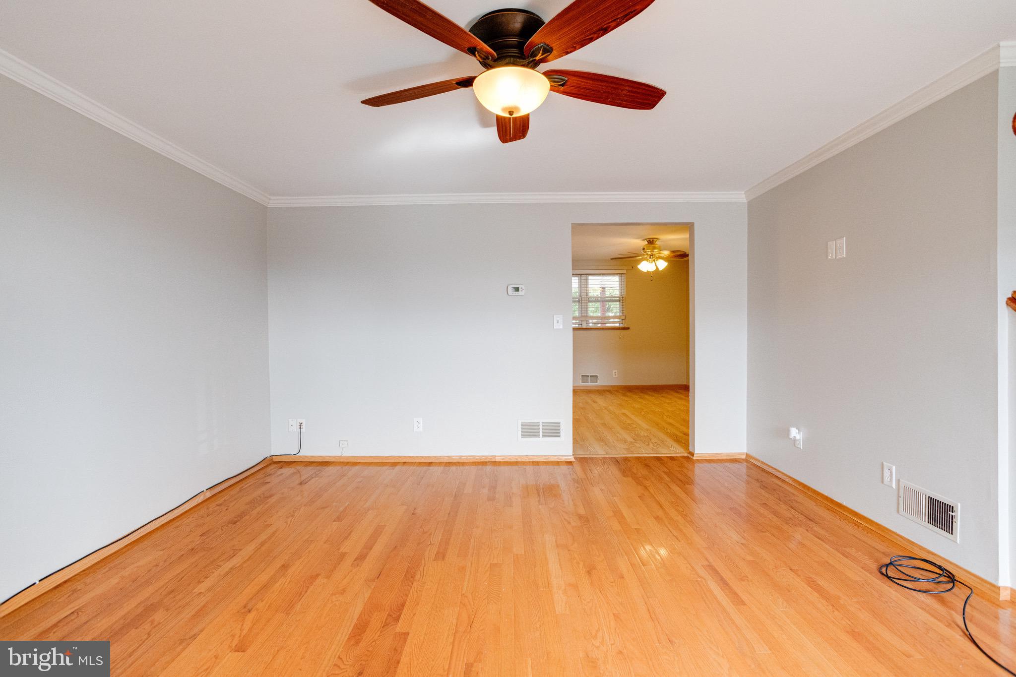 7852 Kentley Road Baltimore, MD 21222 - Photo 8 of 54