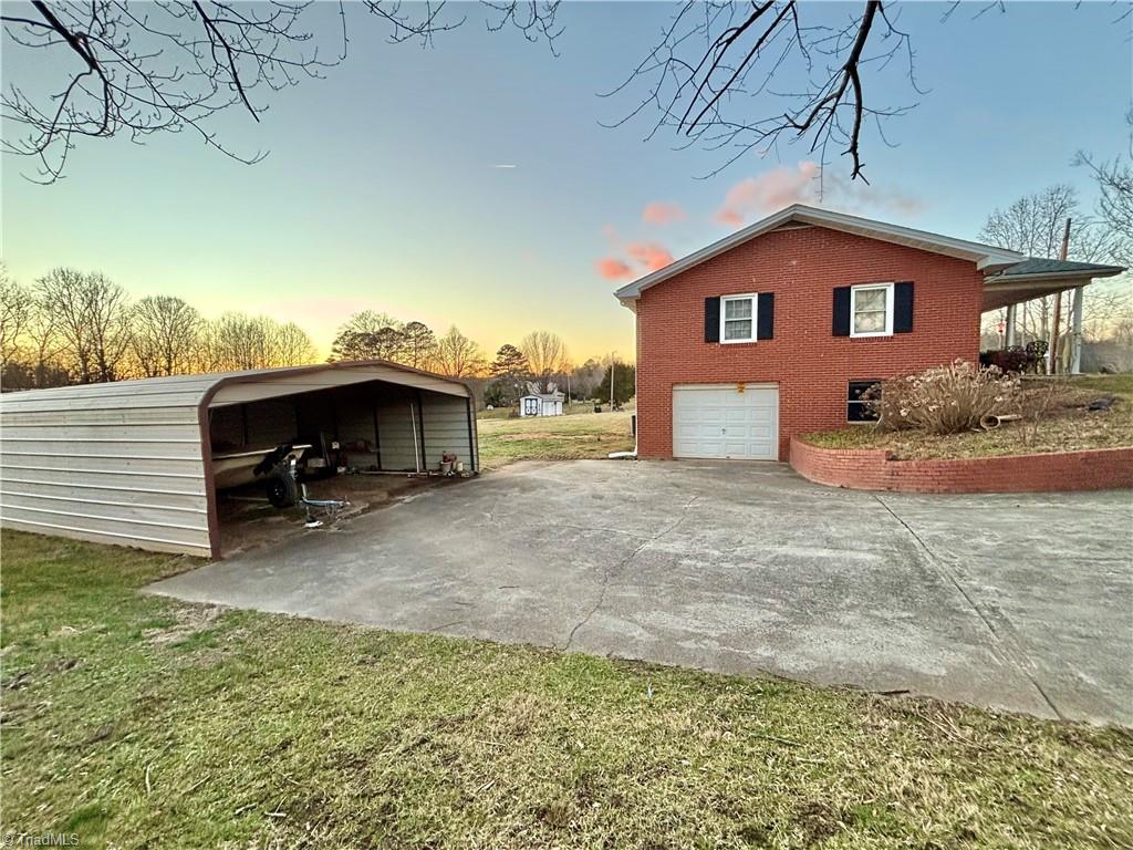 637 Pine Ridge Road Mount Airy, NC 27030 - Photo 29 of 43