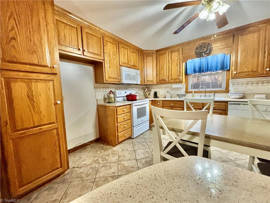 637 Pine Ridge Road Mount Airy, NC 27030 - Photo 9 of 43