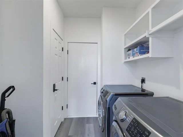 a view of a door in a room