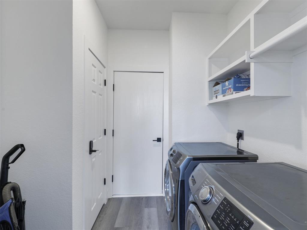 6229 Bear Run Road The Colony, TX 75056 - Photo 24 of 25 a view of a door in a room