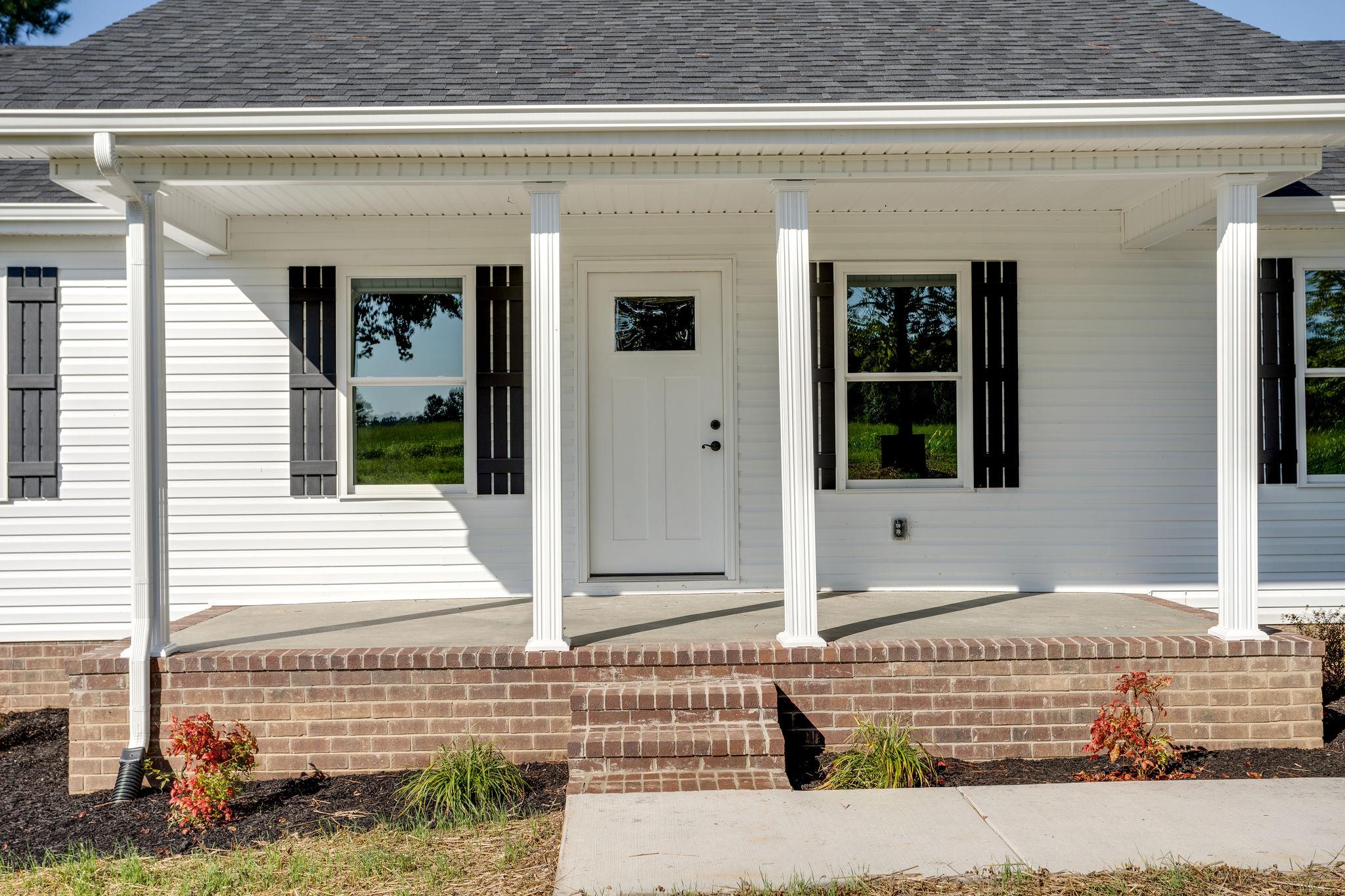 93 Alexander Springs Road Summertown, TN 38483 - Photo 5 of 30 Gallery Image 5