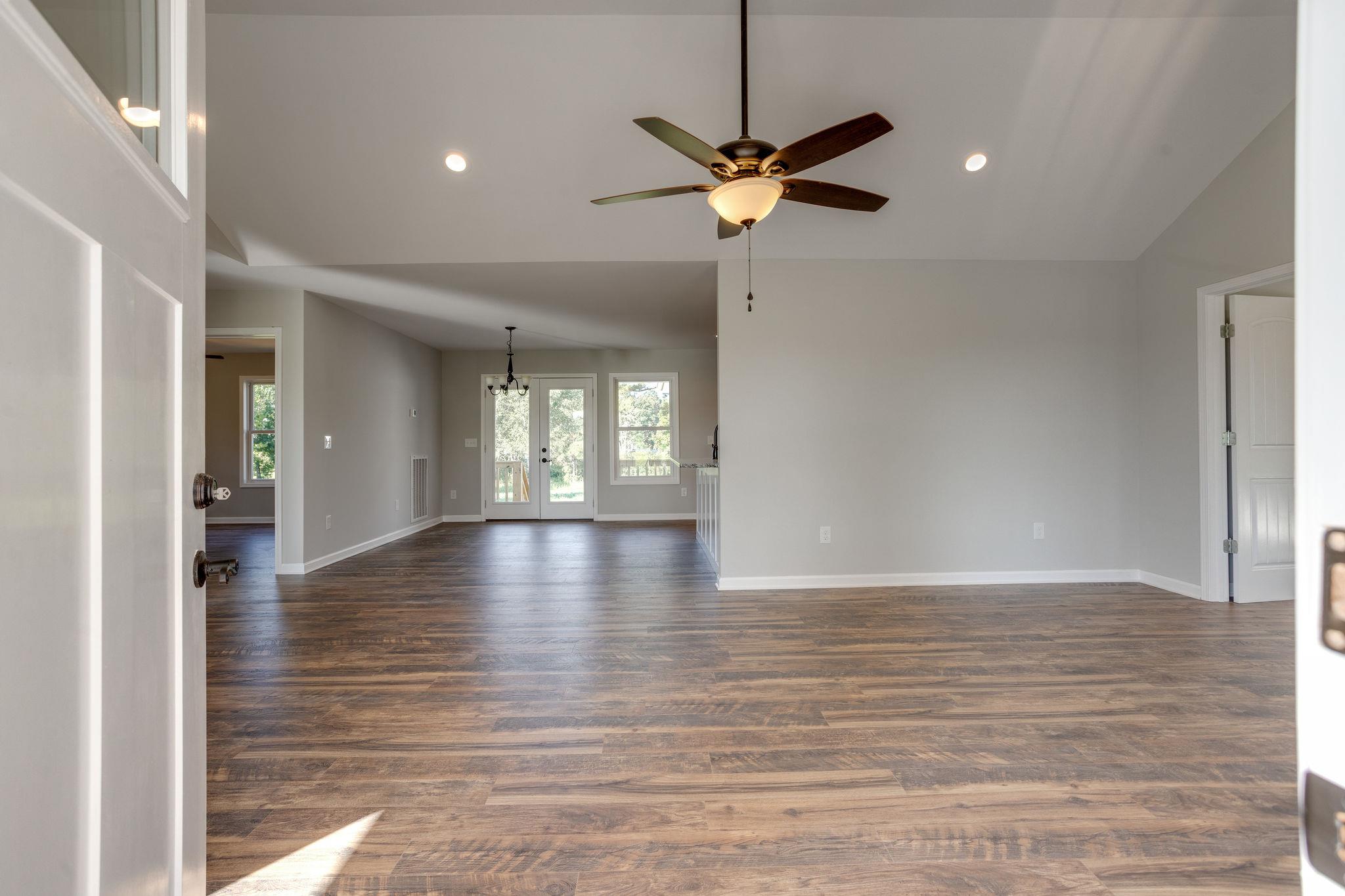 93 Alexander Springs Road Summertown, TN 38483 - Photo 7 of 30 Gallery Image 7