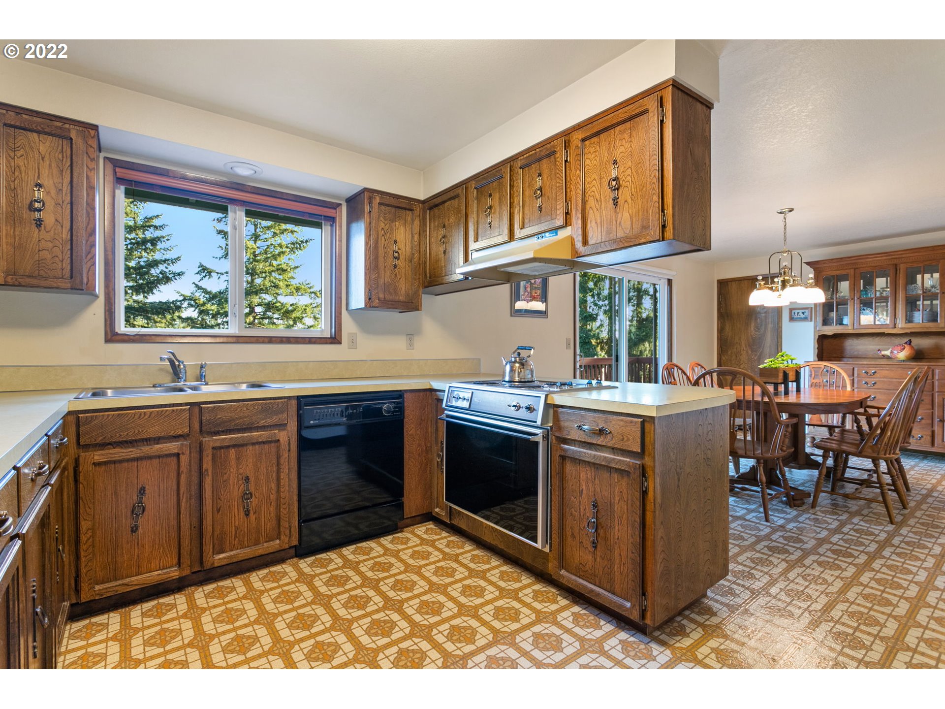 10947 Beutel Road Oregon City, OR 97045 - Photo 8 of 30 Gallery Image 8