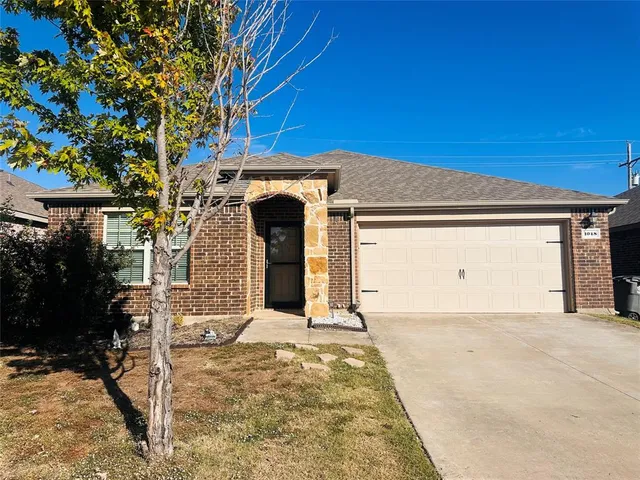 $2,000 | 1048 Churchill Drive, Princeton, TX 75407