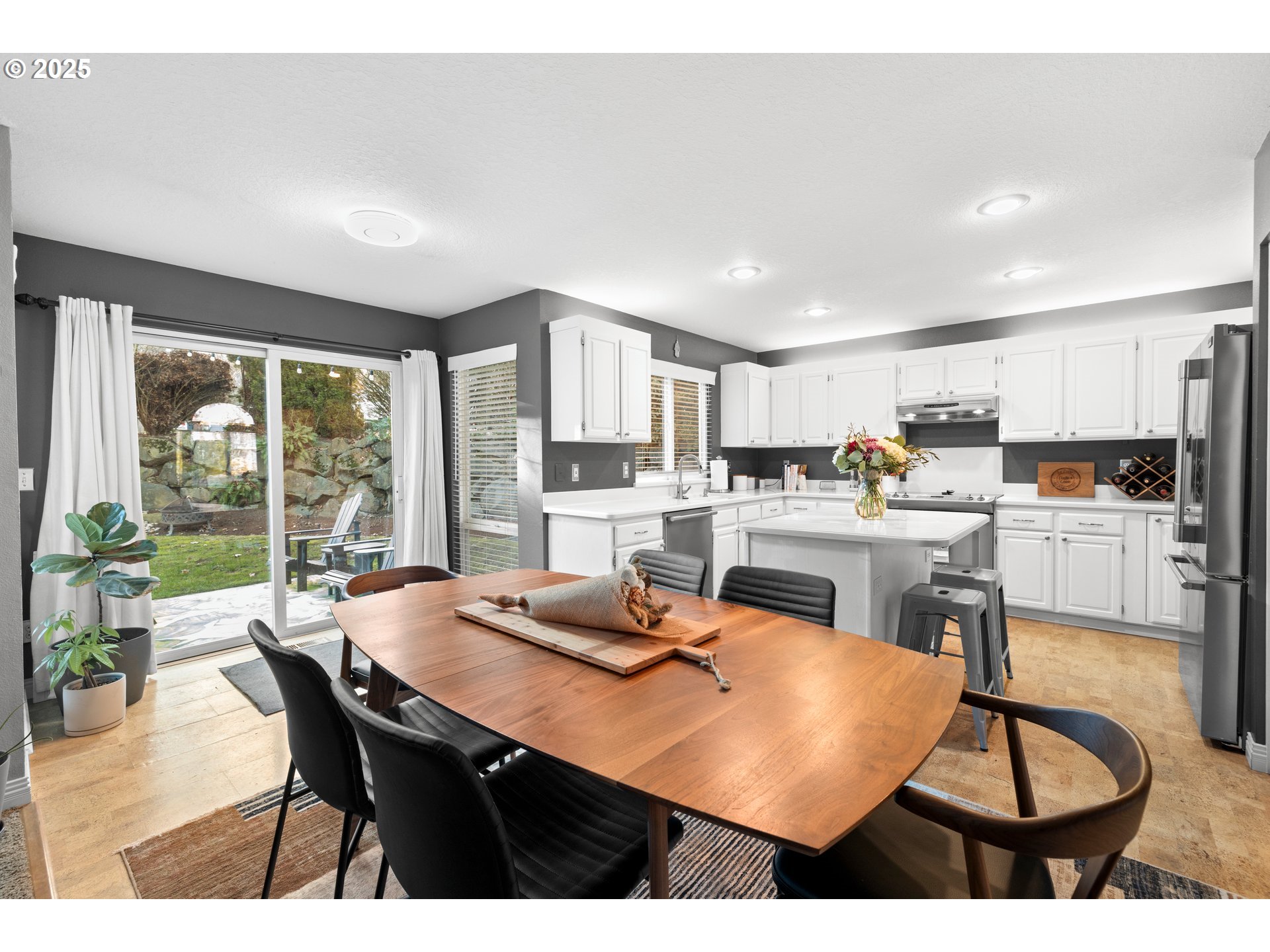 11305 Southwest Pintail Loop Beaverton, OR 97007 - Photo 16 of 37 Gallery Image 16