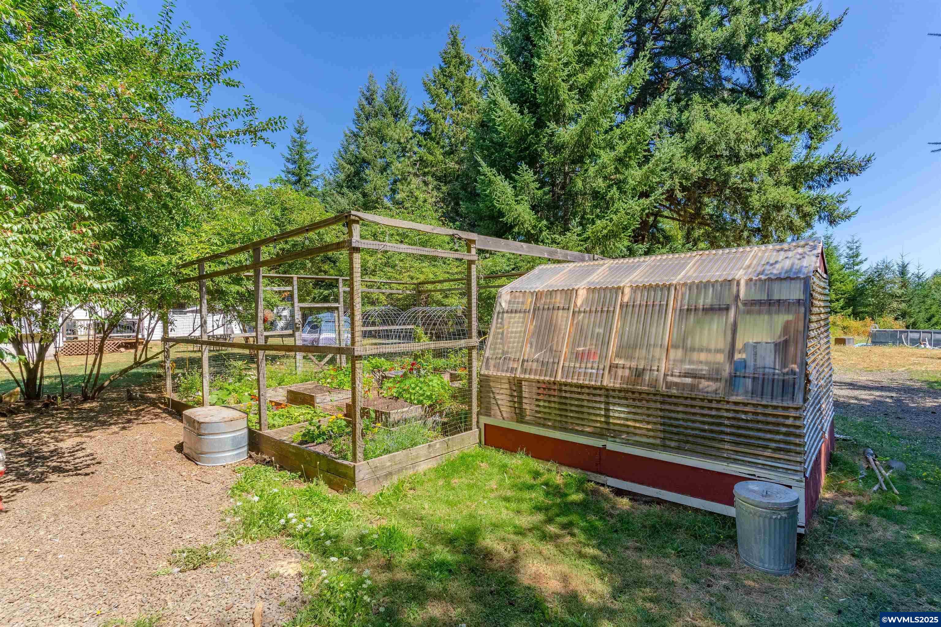 20131 Bridge Creek Road Southeast Silverton, OR 97381 - Photo 28 of 31 Gallery Image 28