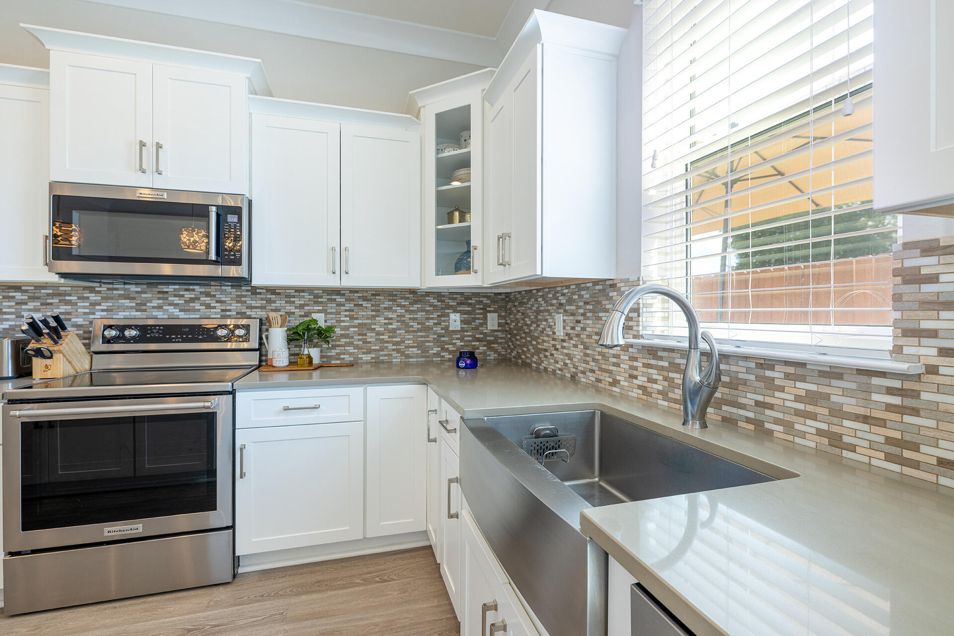 995 Airport Road, Unit 6 Destin, FL 32541 - Photo 9 of 30 11