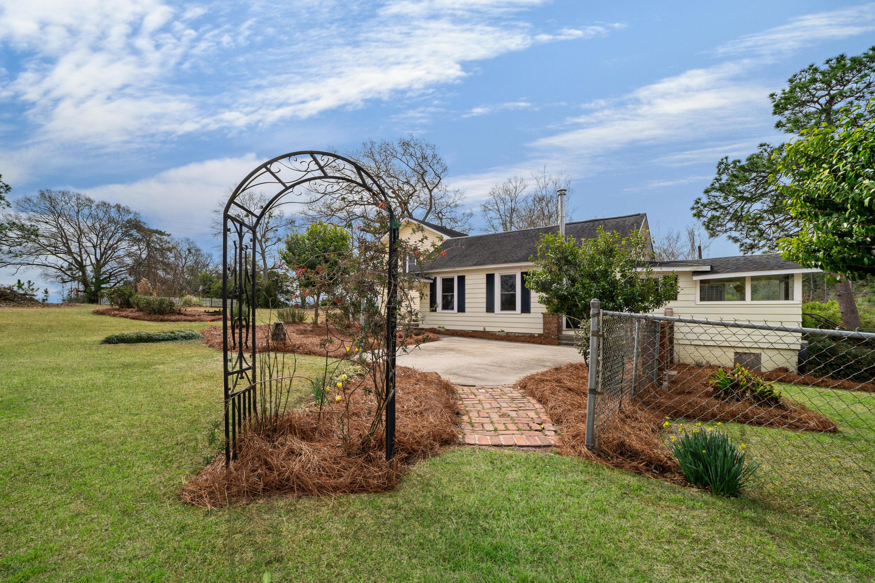 782 Preference Road St. Matthews, SC 29135 - Photo 5 of 45 DSC07629