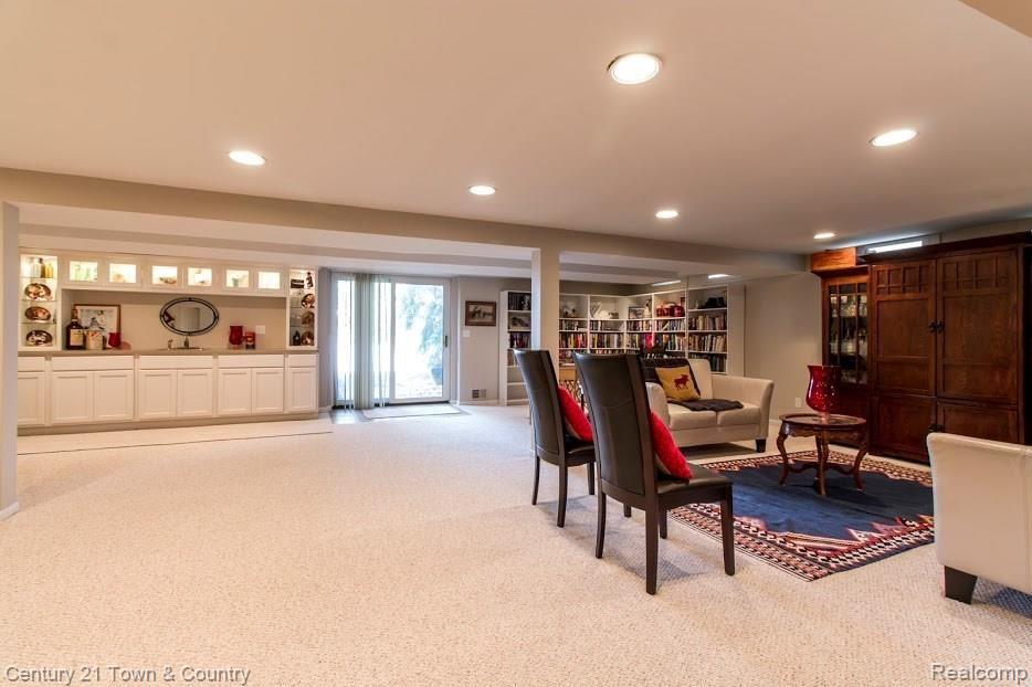 6513 John R Road Troy, MI 48085 - Photo 31 of 40