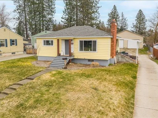 $439,000 | 3211 West Queen Place, Spokane, WA 99205