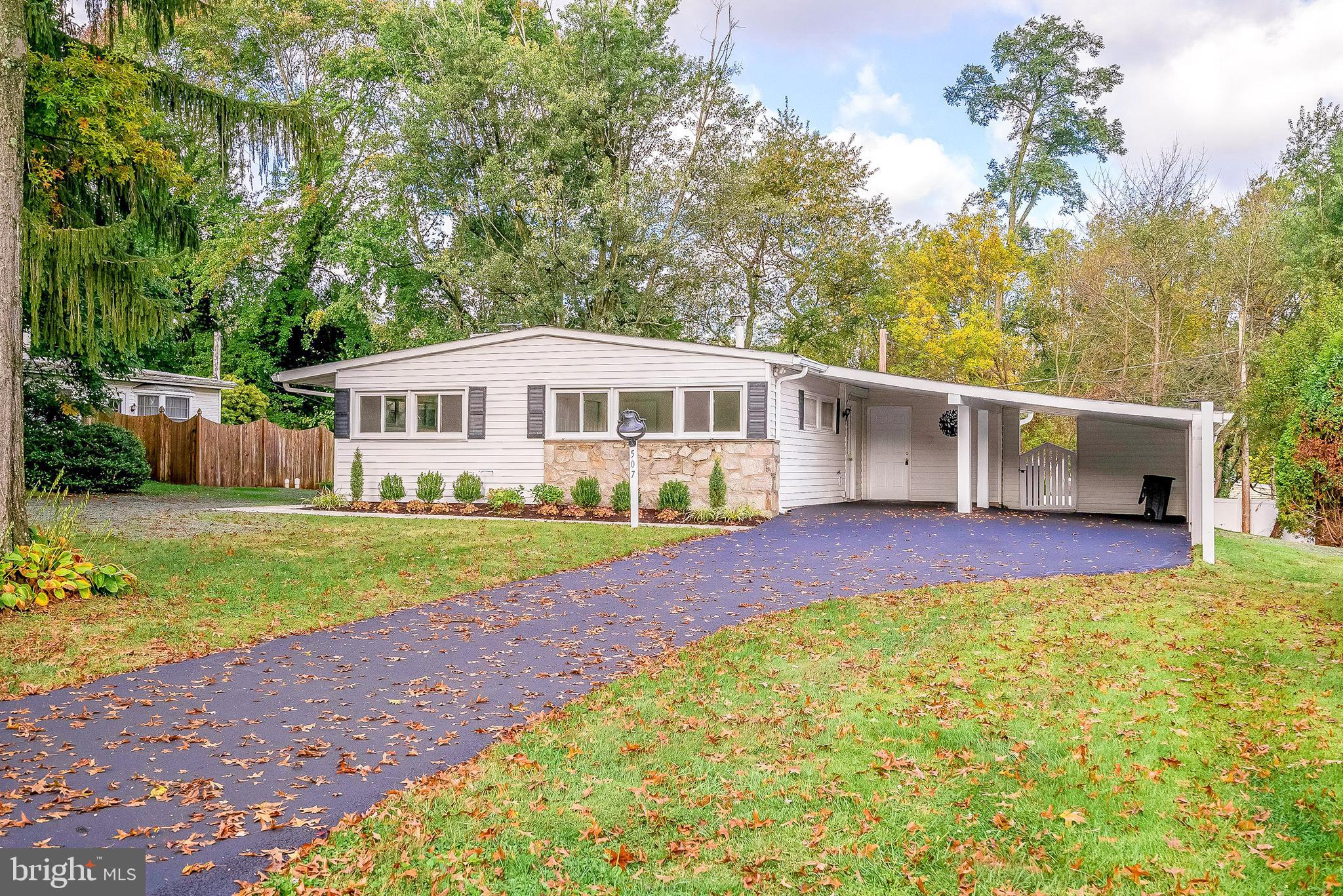 507 Paddock Road Ambler, PA 19002 - Photo 3 of 24 Gallery Image 3