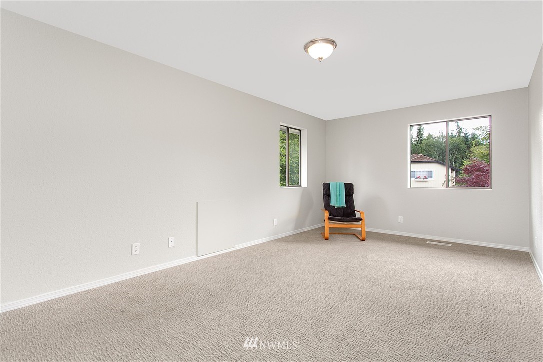 11103 Northeast 174th Street Bothell, WA 98011 - Photo 16 of 25 Gallery Image 16