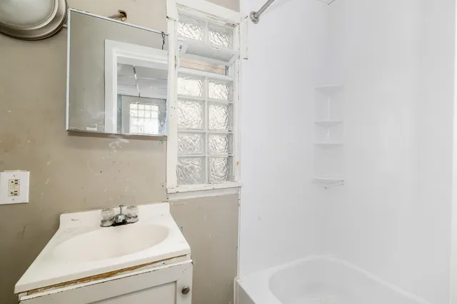 $60,000 | 2350 North 18th Street, Milwaukee, WI 53206