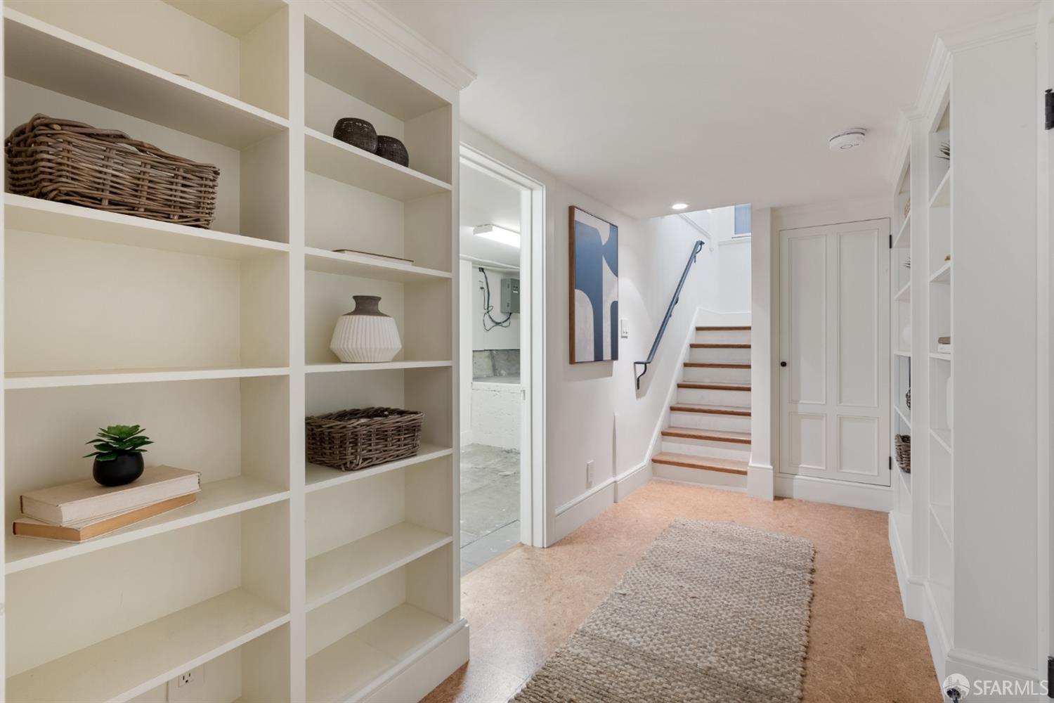 2728 Claremont Boulevard Berkeley, CA 94705 - Photo 47 of 55 a view of a hallway with closet