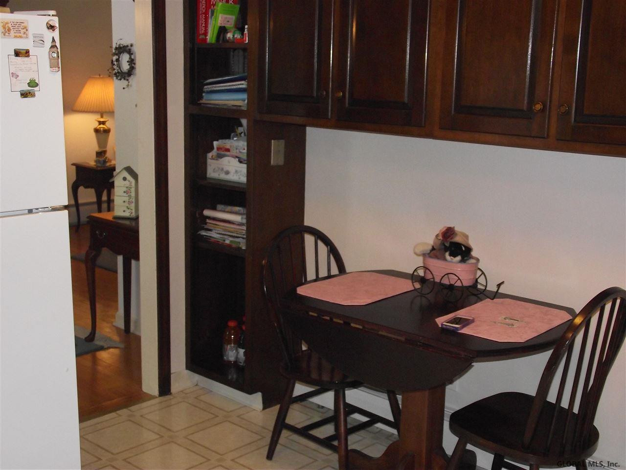 893 Randall Road Niskayuna, NY 12309 - Photo 11 of 23 Photo 11