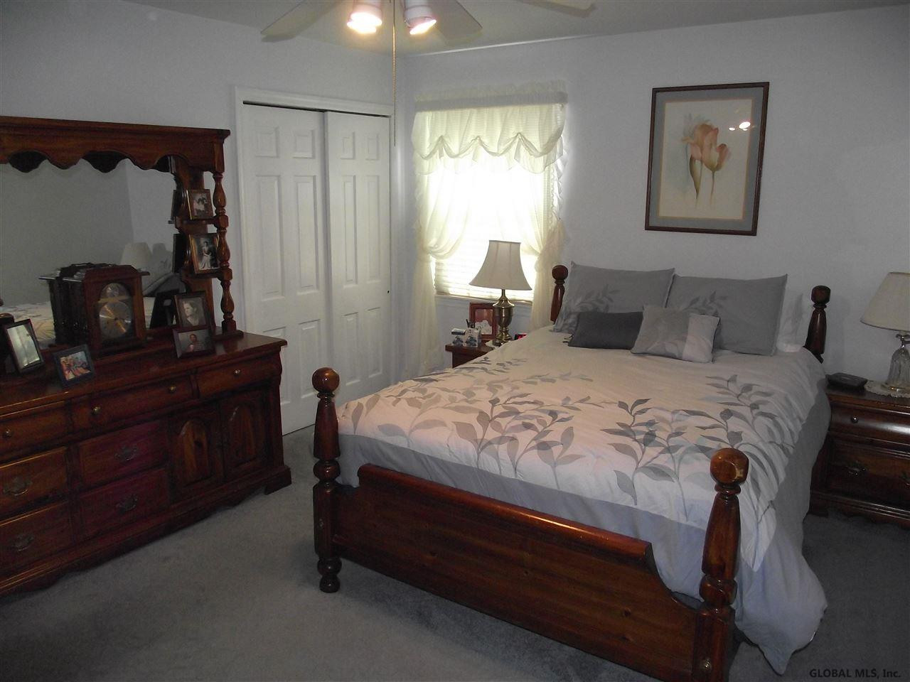 893 Randall Road Niskayuna, NY 12309 - Photo 12 of 23 Photo 12