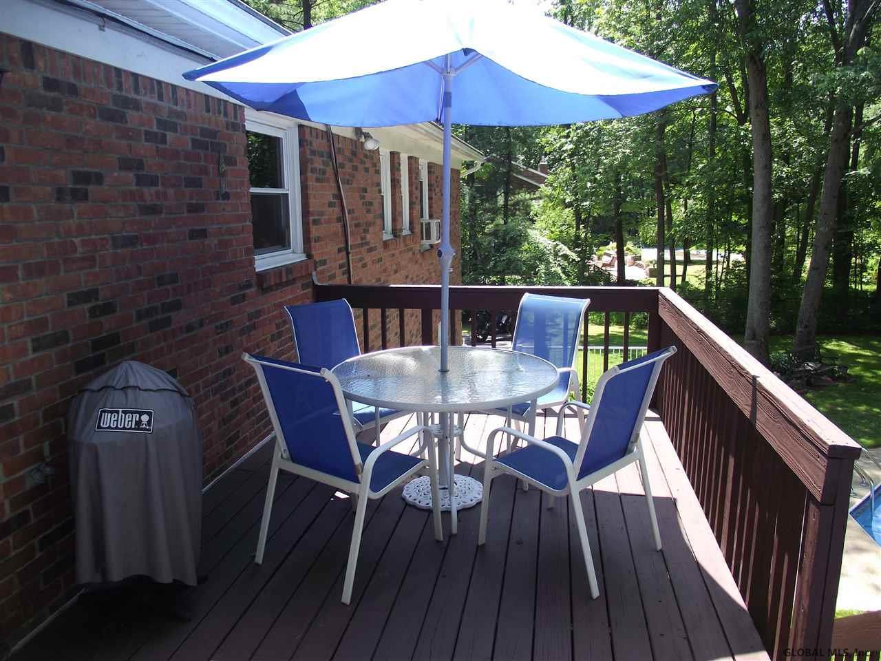 893 Randall Road Niskayuna, NY 12309 - Photo 19 of 23 Photo 19