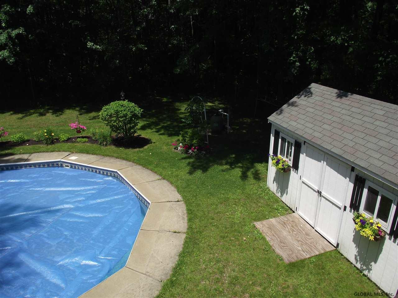 893 Randall Road Niskayuna, NY 12309 - Photo 21 of 23 Photo 21