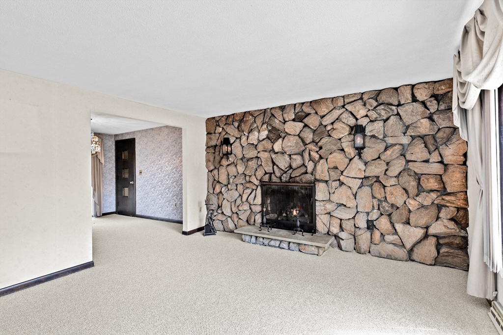 26 Leon Road Holbrook, MA 02343 - Photo 5 of 38