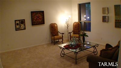 13263 North Risky Drive Tucson, AZ 85755 - Photo 4 of 15