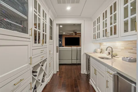 $1,799,990 | 4115 Bellaire Drive South, Fort Worth, TX 76109