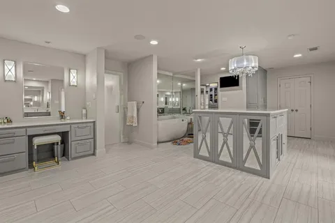 $1,799,990 | 4115 Bellaire Drive South, Fort Worth, TX 76109