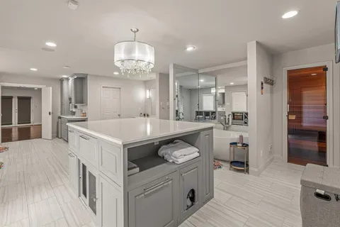 $1,799,990 | 4115 Bellaire Drive South, Fort Worth, TX 76109