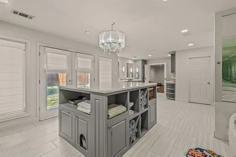 $1,799,990 | 4115 Bellaire Drive South, Fort Worth, TX 76109