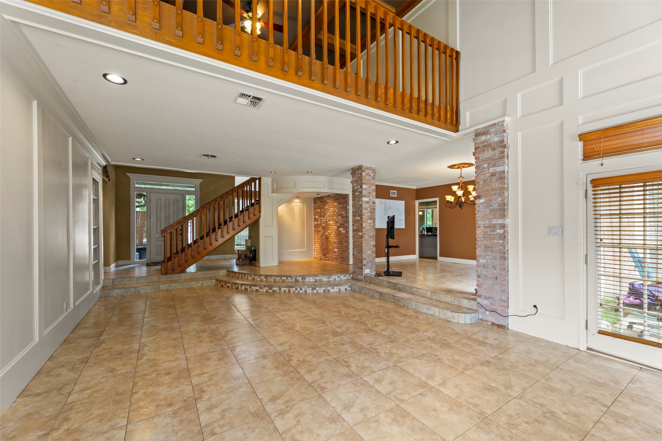 9714 Godstone Lane Spring, TX 77379 - Photo 11 of 47