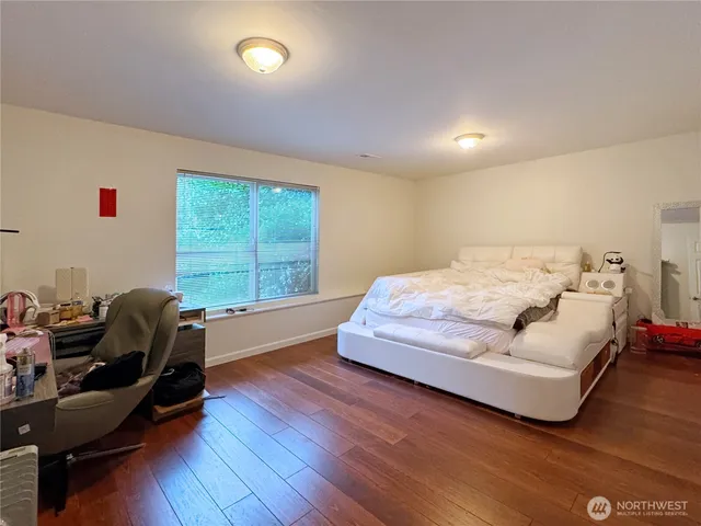 $2,100,000 | 4448 144th Avenue Southeast, Bellevue, WA 98006