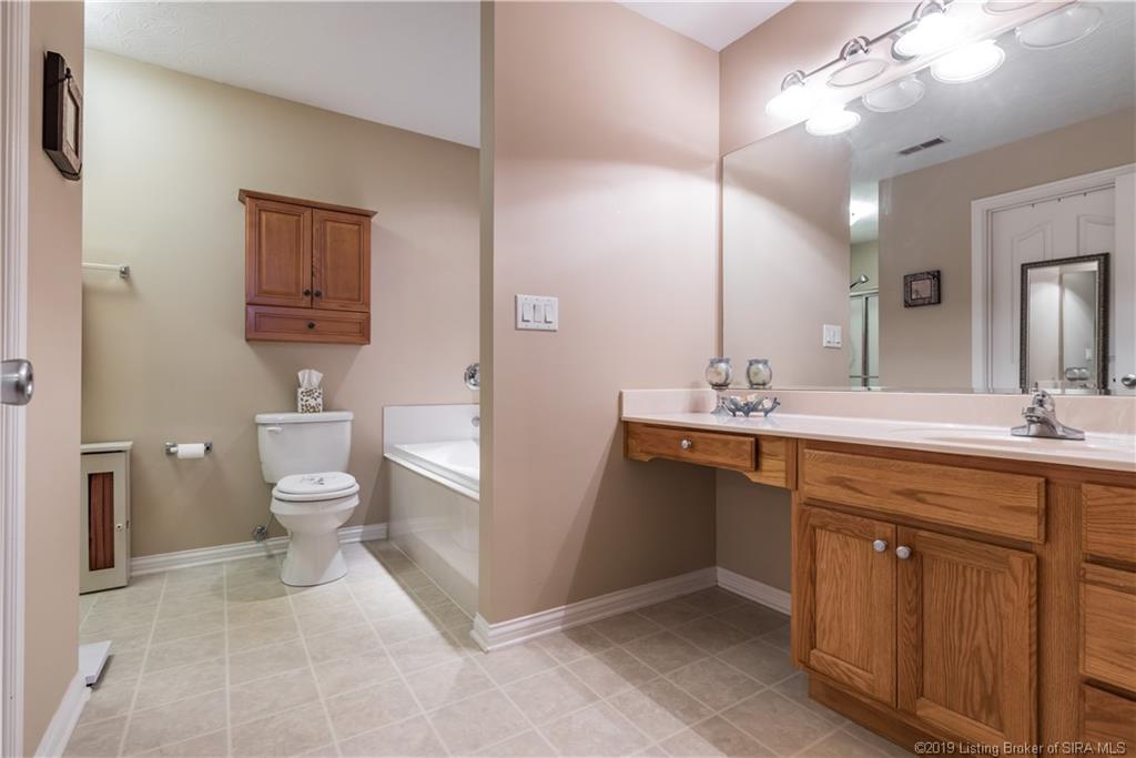 5528 Raintree Ridge Jeffersonville, IN 47130 - Photo 24 of 36 Gallery Image 24