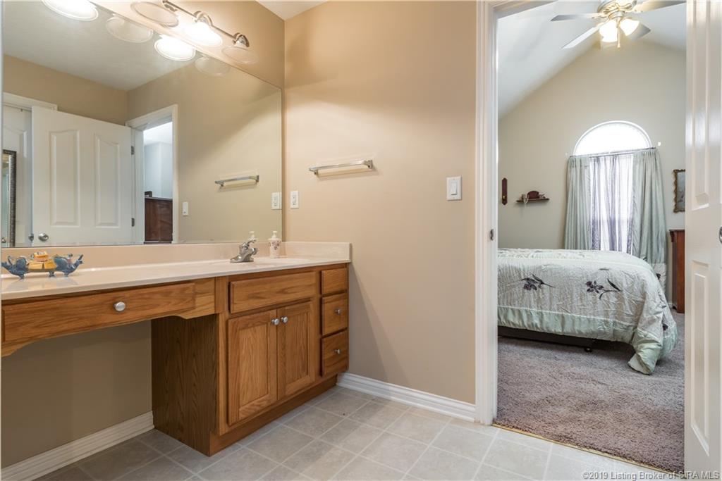 5528 Raintree Ridge Jeffersonville, IN 47130 - Photo 27 of 36 Gallery Image 27