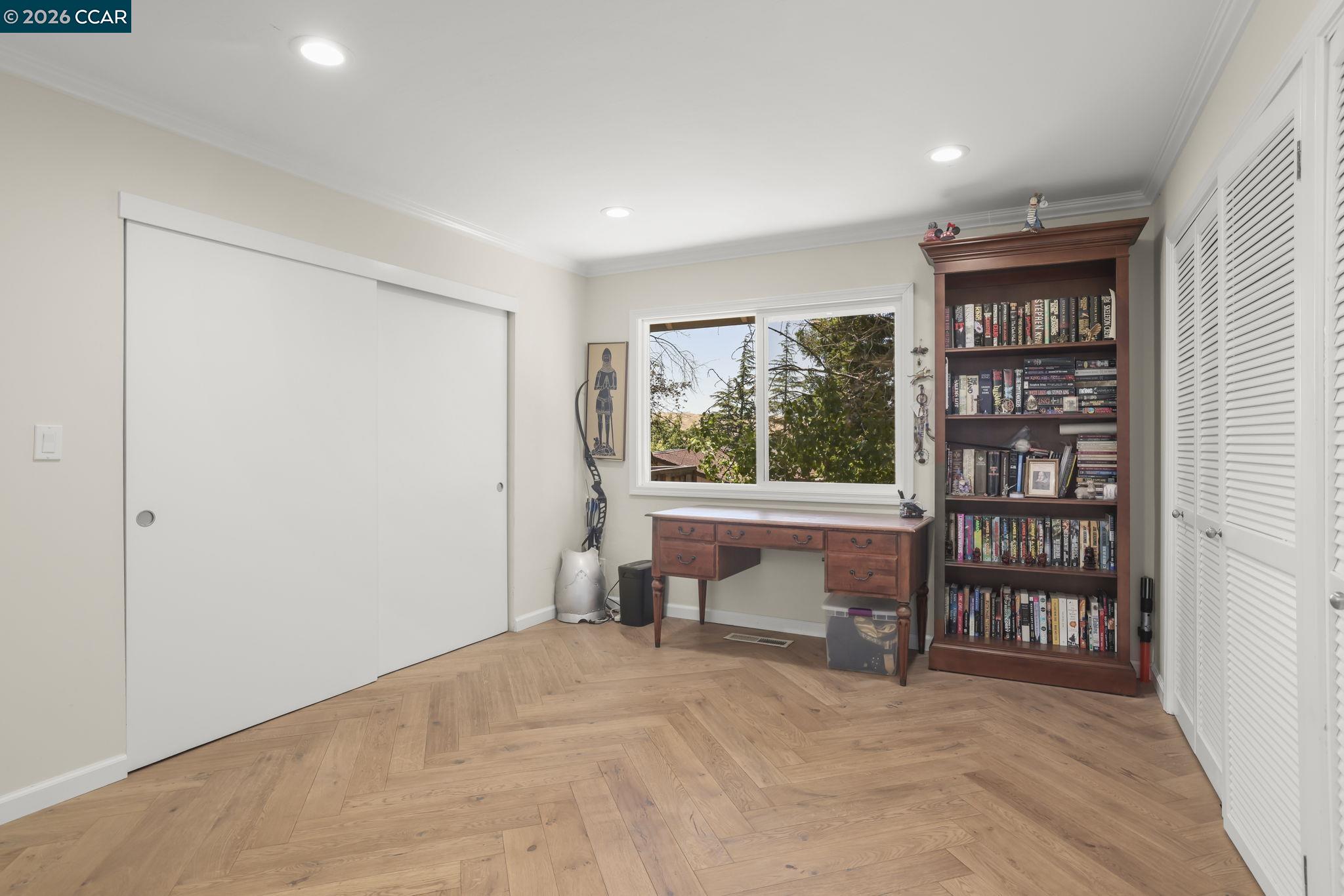 370 Castello Road Lafayette, CA 94549 - Photo 12 of 27