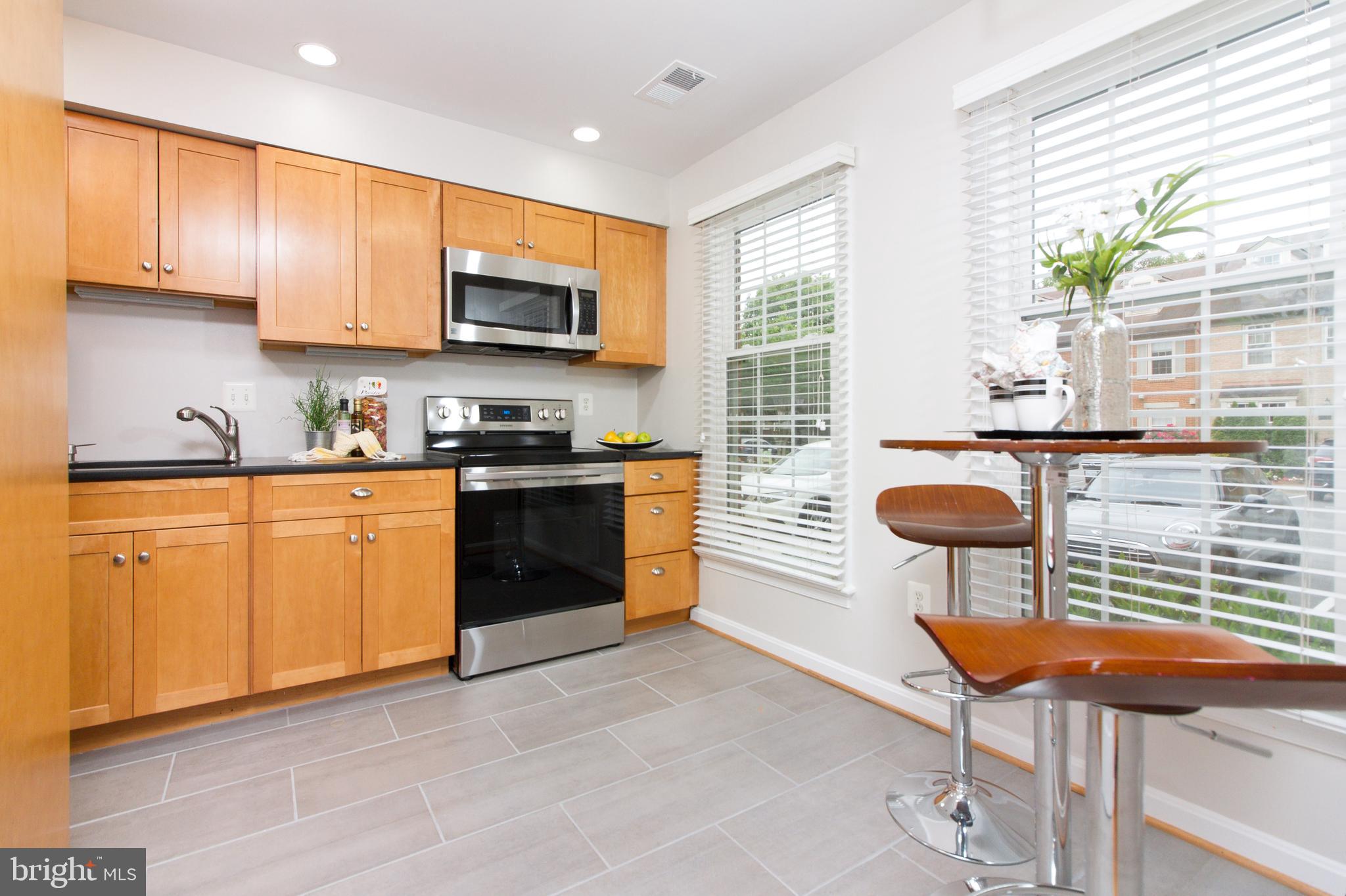 438 West Glebe Road Alexandria, VA 22305 - Photo 14 of 38