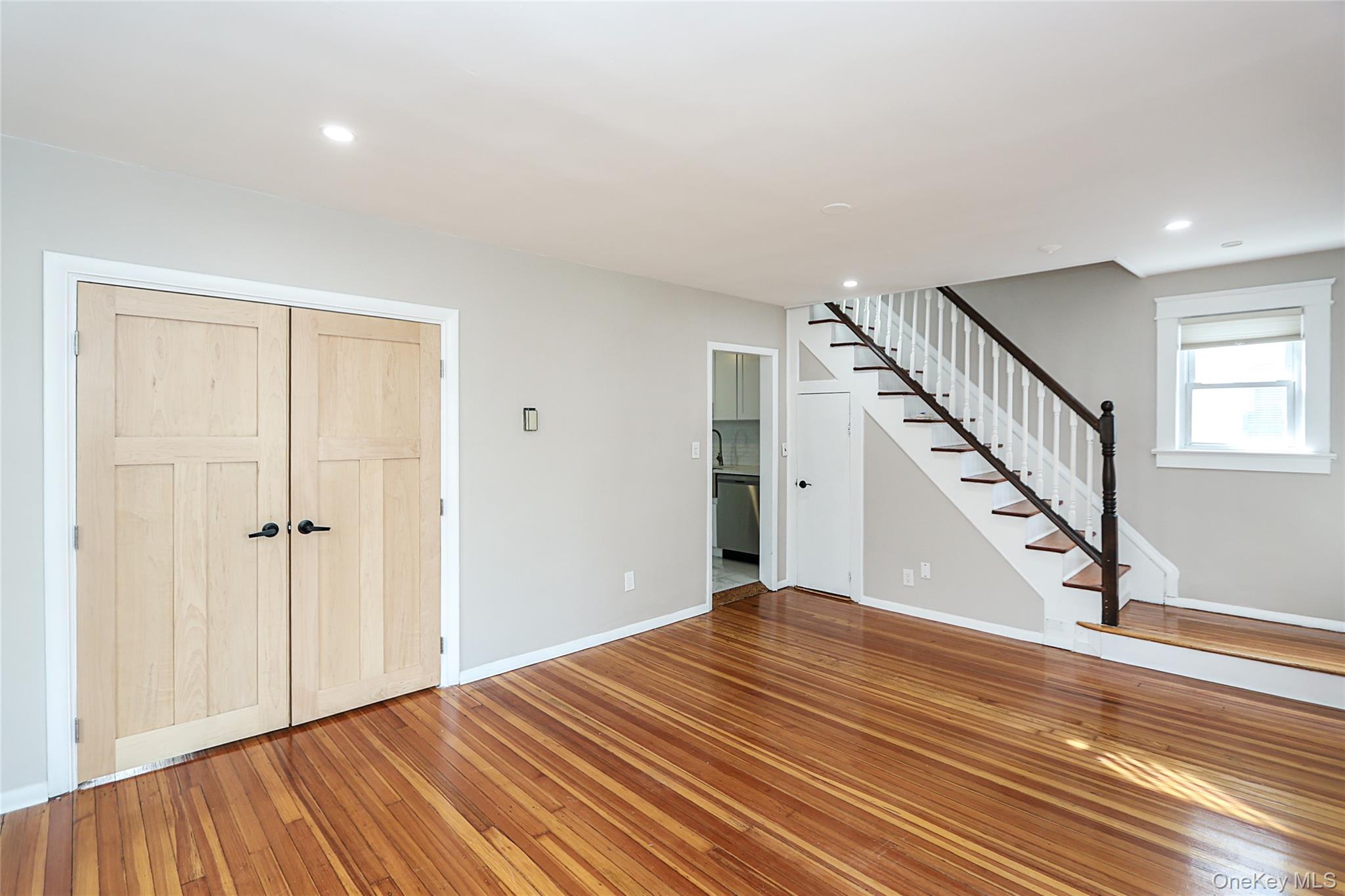 24 High Street Locust Valley, NY 11560 - Photo 10 of 35