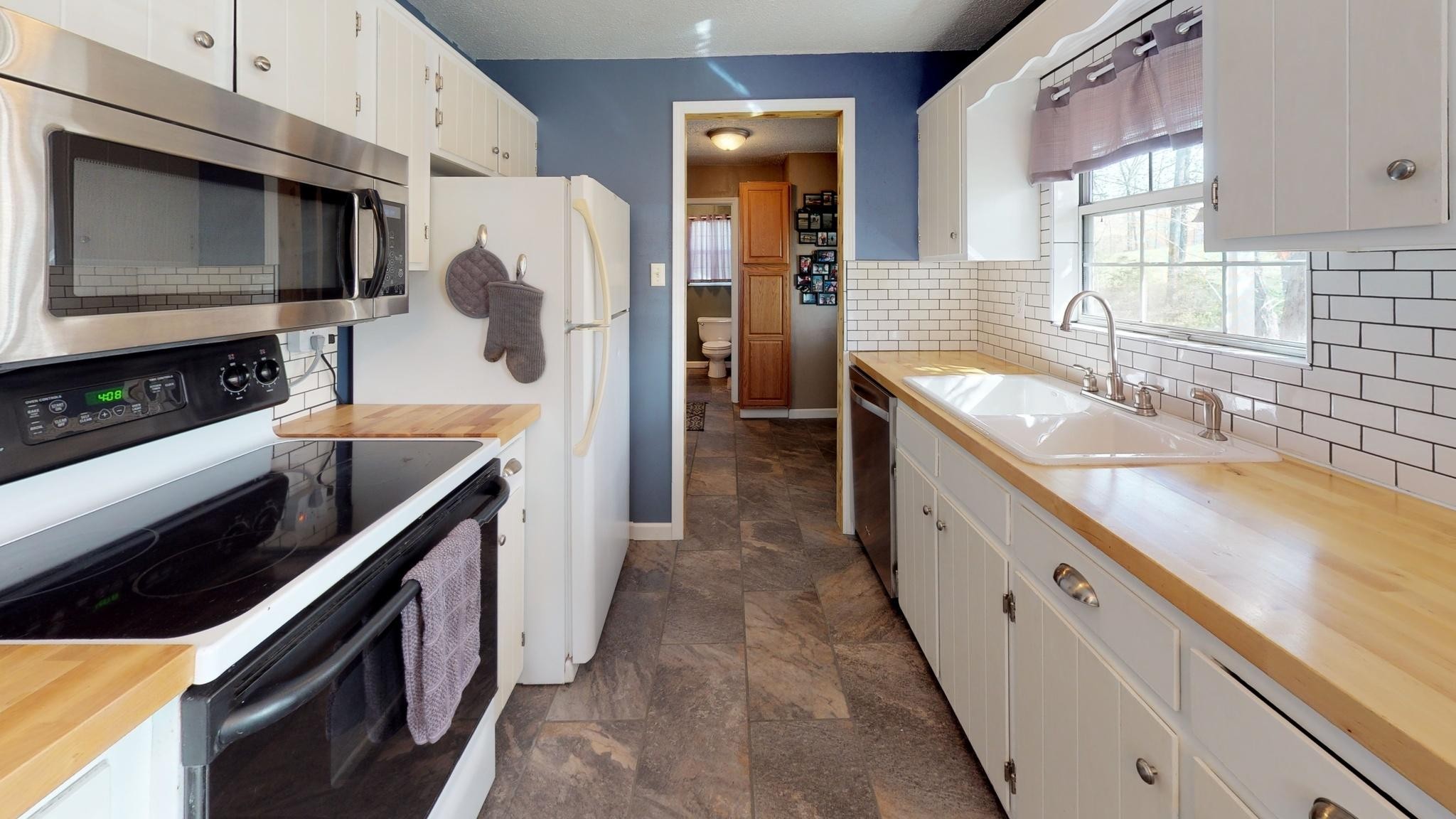 7372 Genesis Road Crossville, TN 38571 - Photo 9 of 33 Gallery Image 9