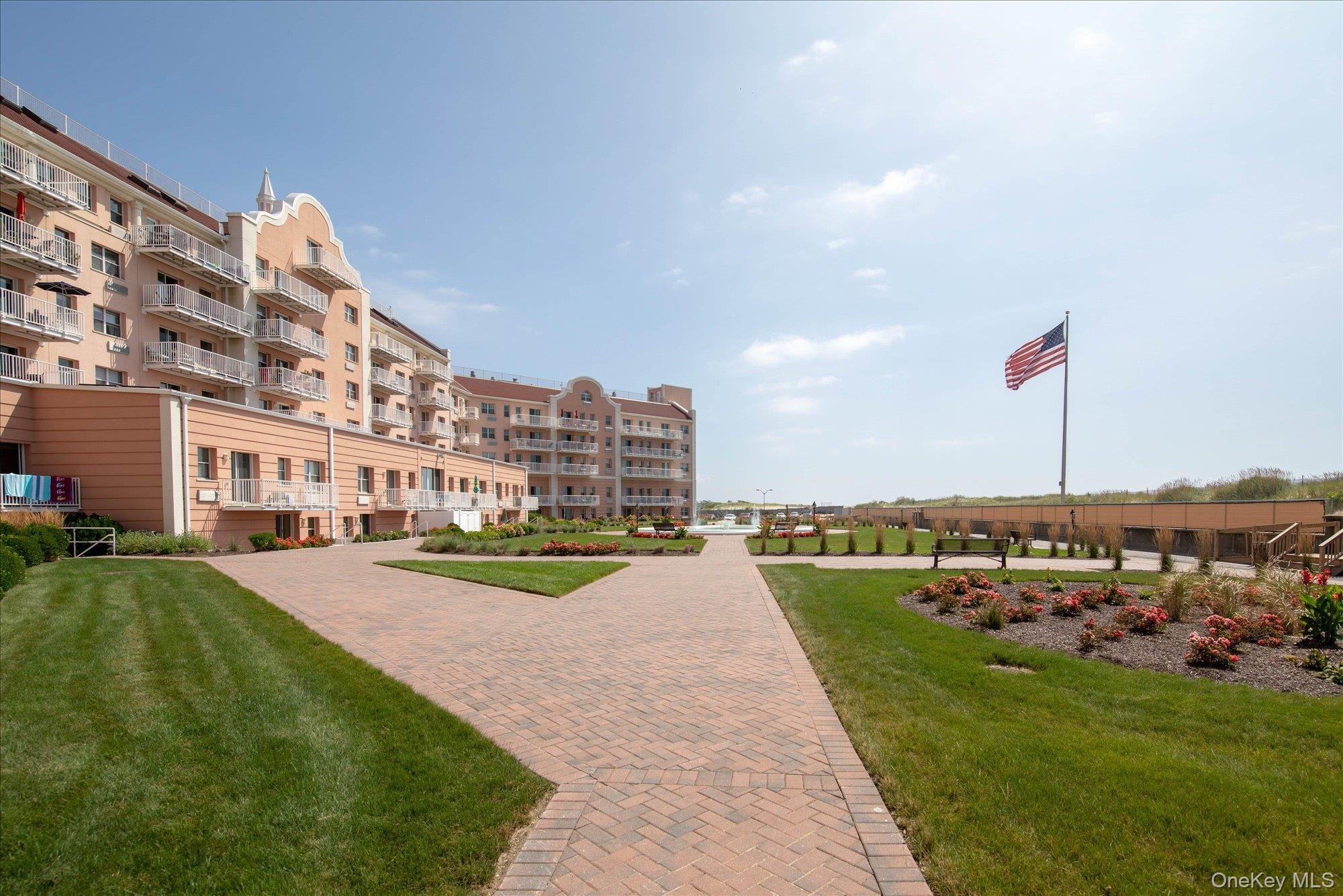 2 Richmond Road, Unit 3U Lido Beach, NY 11561 - Photo 33 of 35