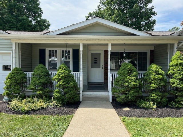 39078 Johnnycake Ridge Road Willoughby, OH 44094 - Photo 1 of 32 Gallery Image 1