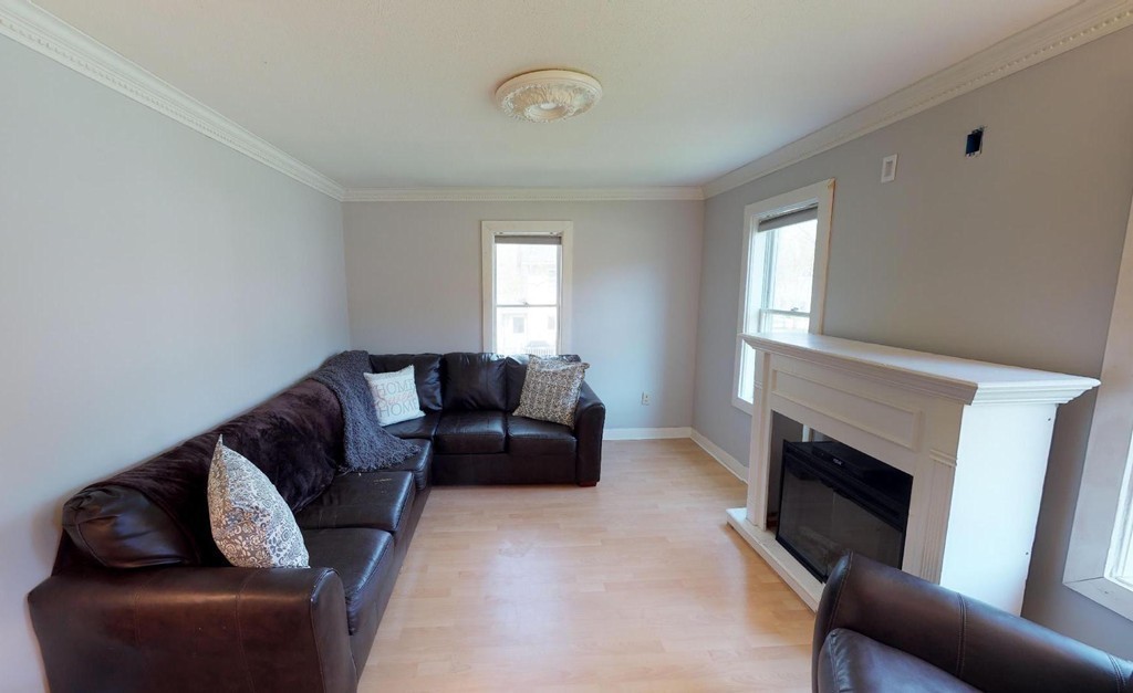 347 Common Street Walpole, MA 02081 - Photo 11 of 16 Gallery Image 11