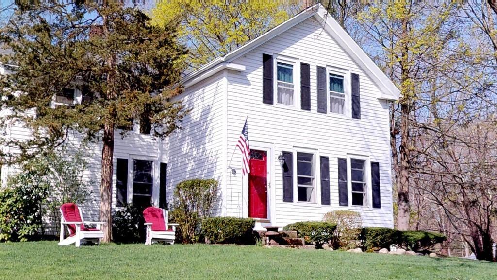 347 Common Street Walpole, MA 02081 - Photo 2 of 16 Gallery Image 2