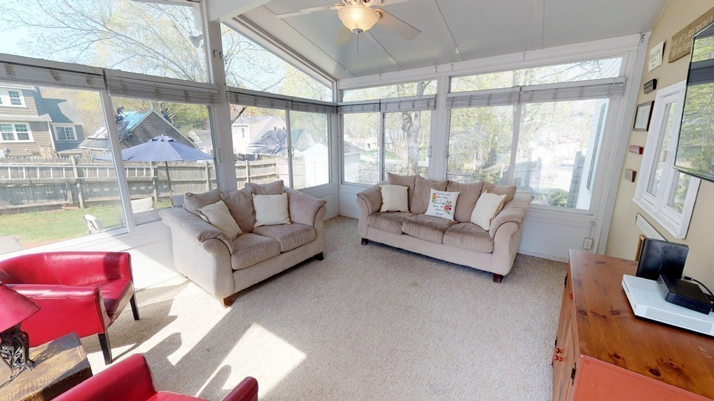 347 Common Street Walpole, MA 02081 - Photo 3 of 16 Gallery Image 3