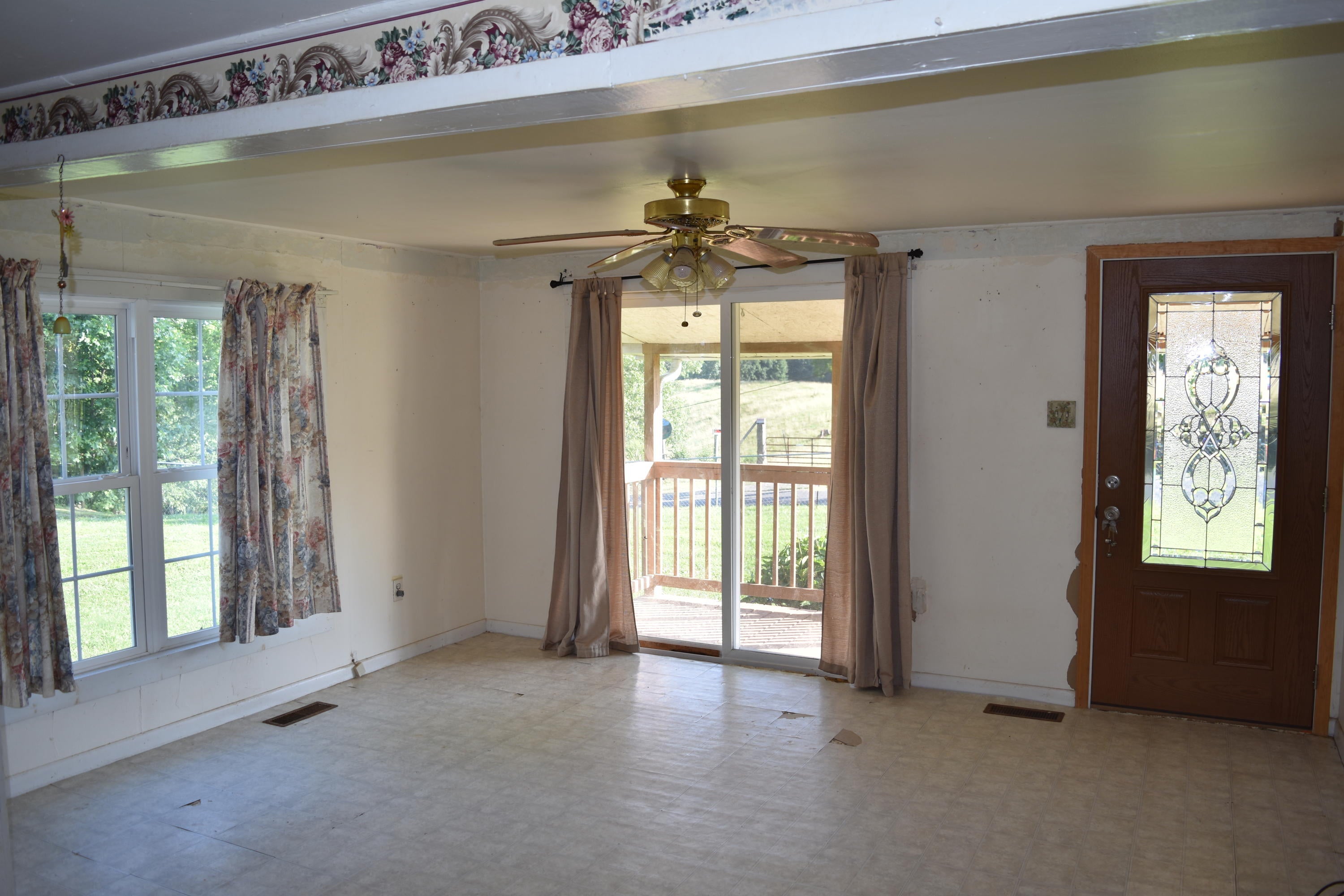 4734 Judson Road Alderson, WV 24910 - Photo 26 of 35 Gallery Image 26