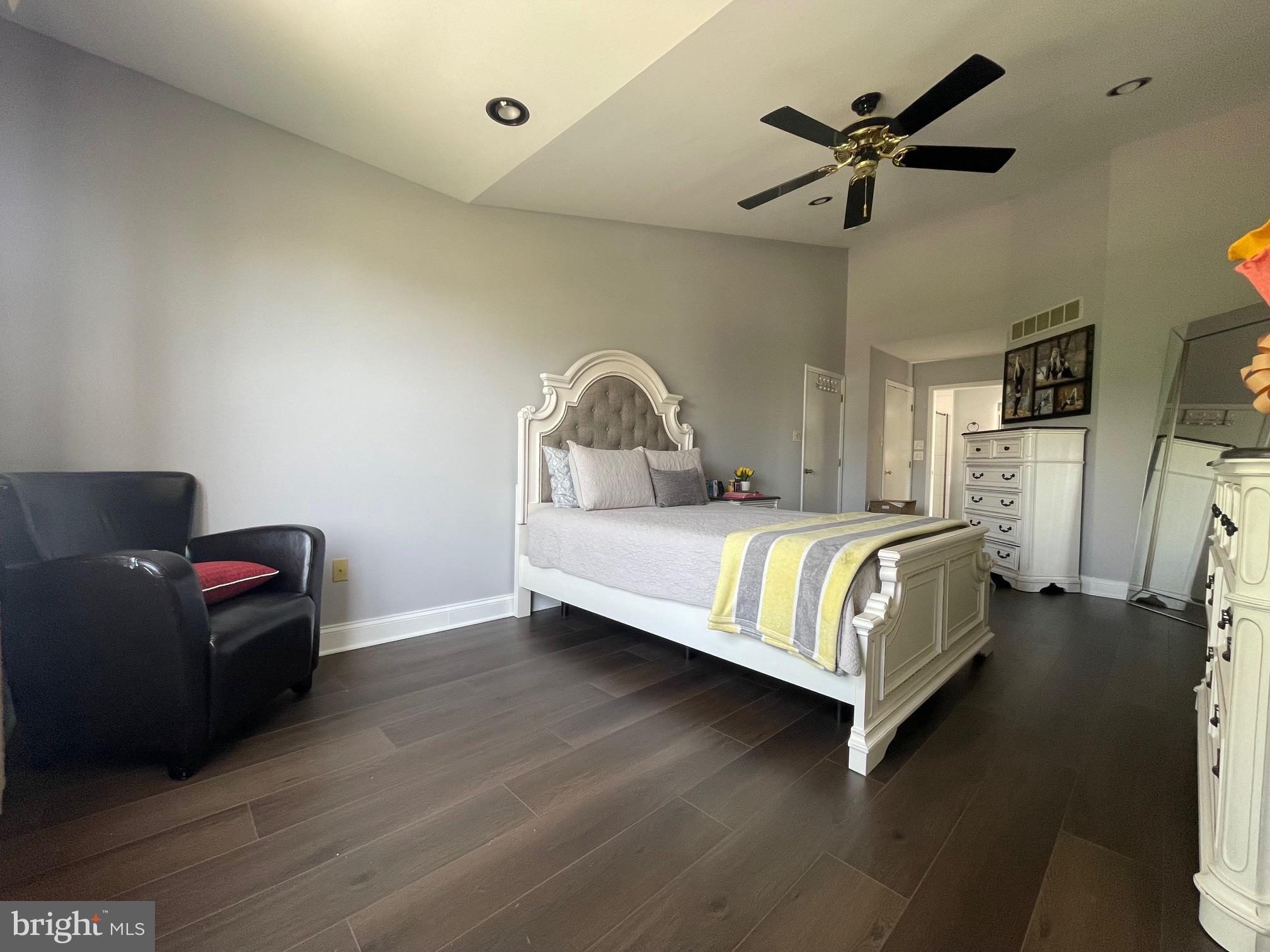 102 Springcress Drive Delran, NJ 08075 - Photo 30 of 50 a bedroom with a bed and wooden floor