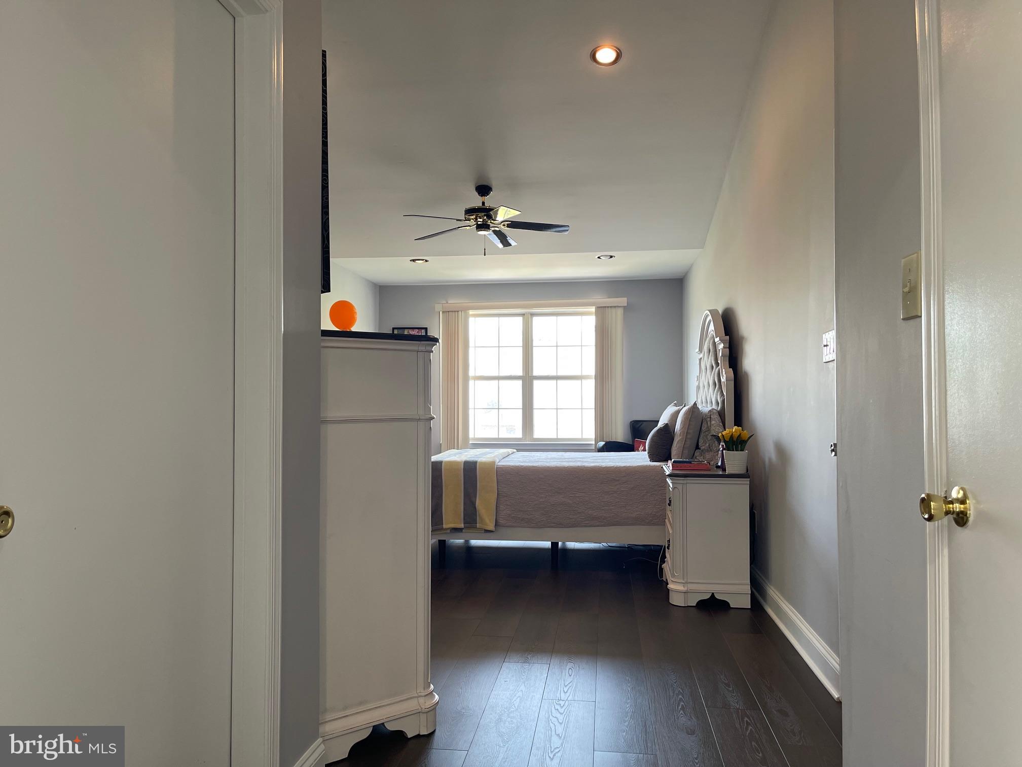 102 Springcress Drive Delran, NJ 08075 - Photo 33 of 50 a bed room with a bed and a window