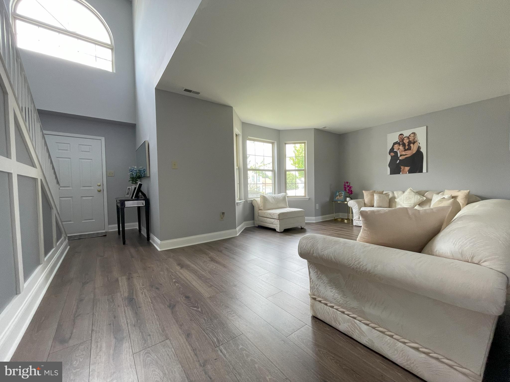 102 Springcress Drive Delran, NJ 08075 - Photo 5 of 50 a living room with furniture and a wooden floor