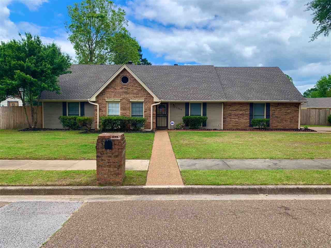 7344 Richmond Road Memphis, TN 38125 - Photo 1 of 11 Gallery Image 1