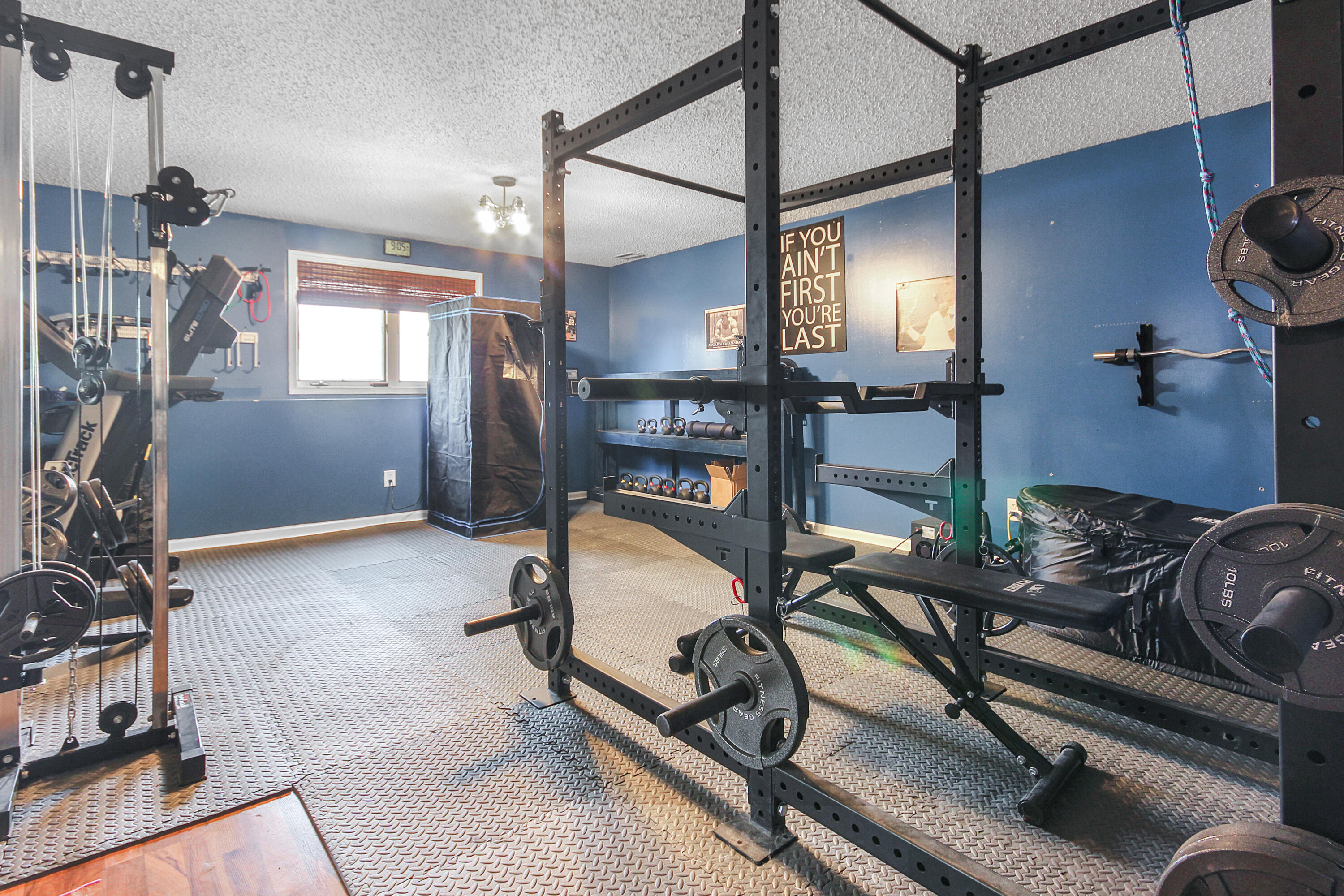 1691 Ruby Court Hobart, IN 46342 - Photo 21 of 27 a room with gym equipment