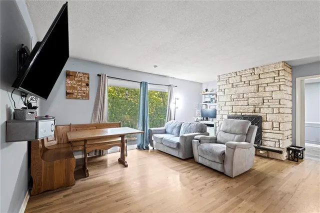 $295,000 | 1200 Northeast 57th Terrace, Kansas City, MO 64118